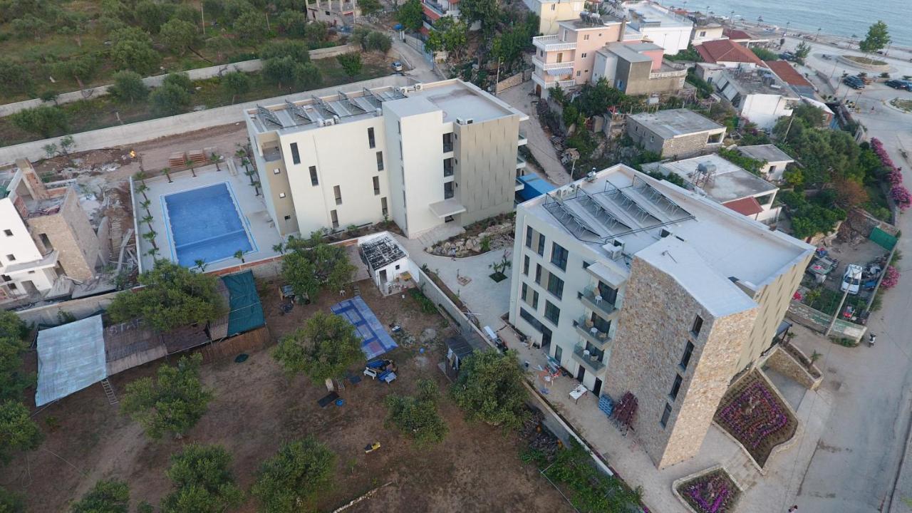 Hotel Qeparo Extérieur photo
